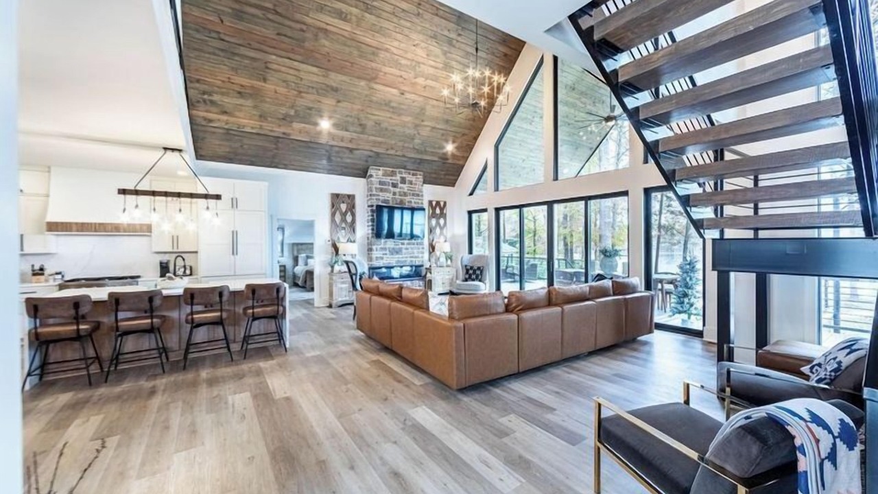 Photo of Livingroom in Eatonton