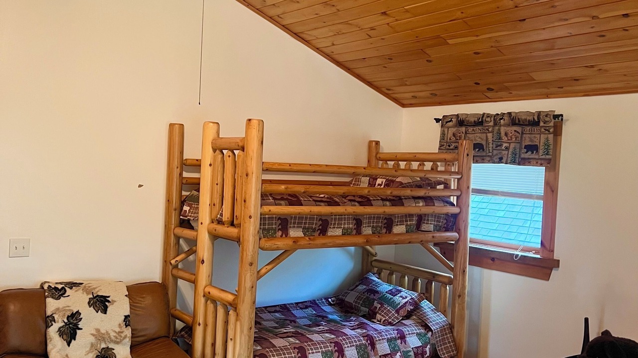 Photo of Bedroom in Lake George