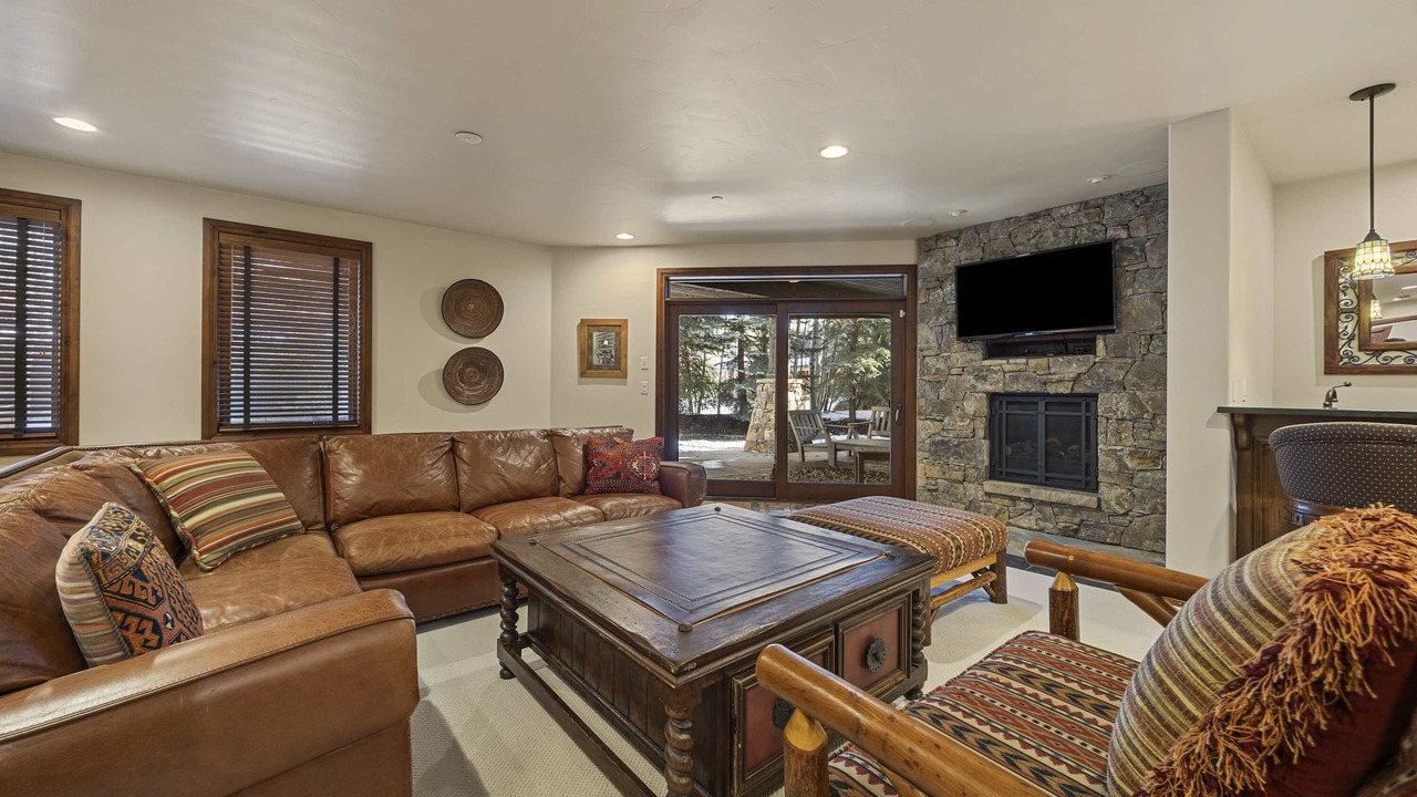 Photo of Livingroom in Deer Valley