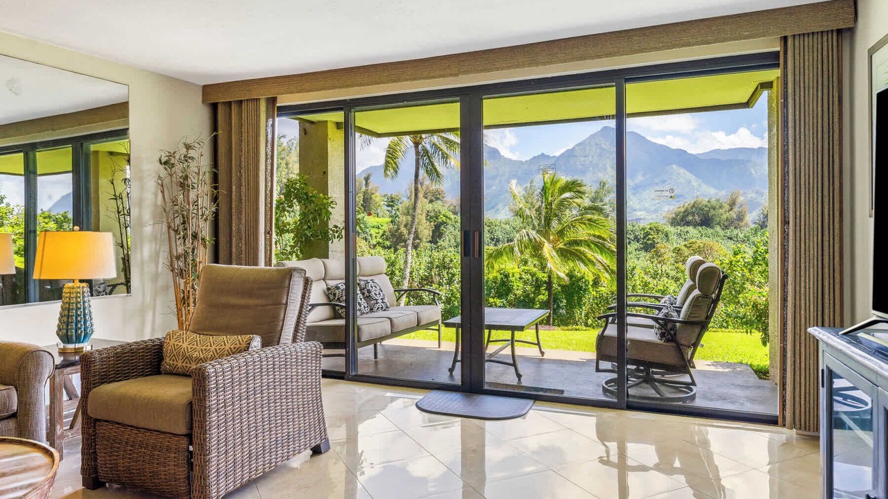 Photo of Livingroom in Princeville