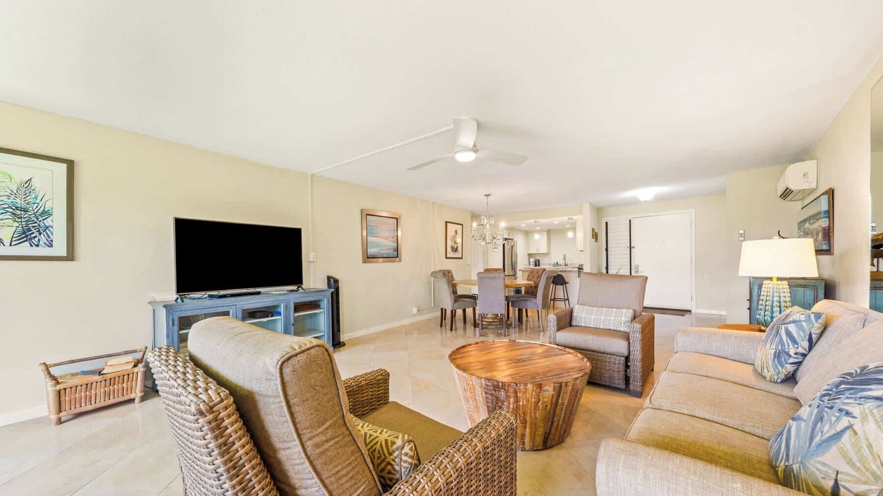 Photo of Livingroom in Princeville