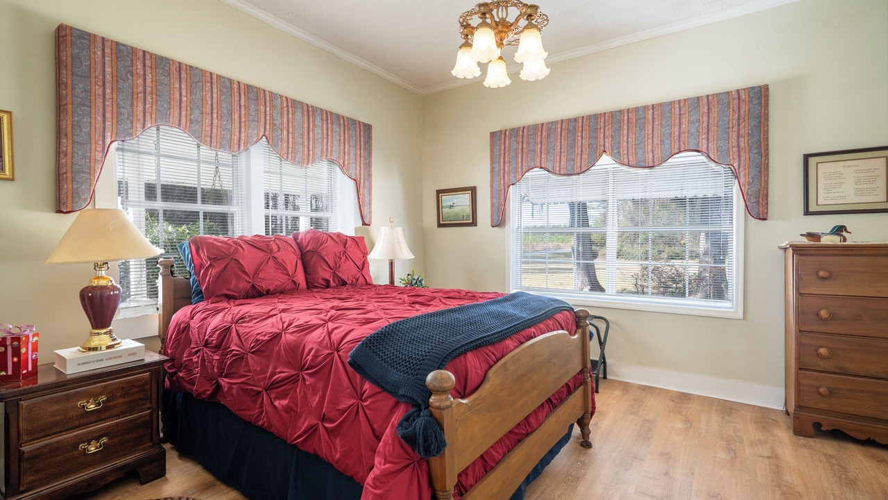 Photo of Bedroom in Folkston