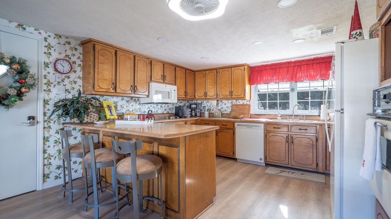 Photo of Kitchen in Folkston