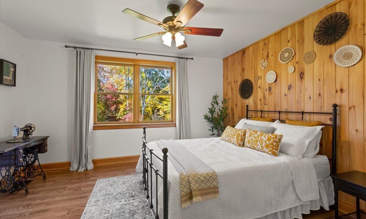 Photo of Bedroom in Town of Grafton