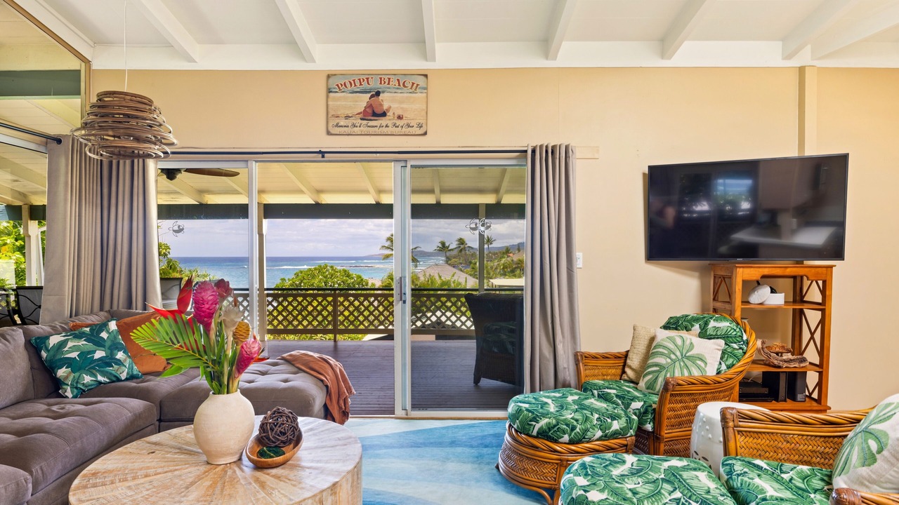 Photo of Livingroom in Poipu