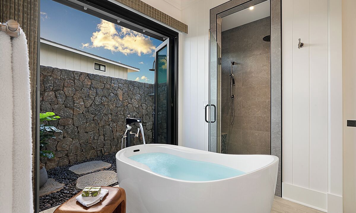 Photo of Bathroom in Poipu