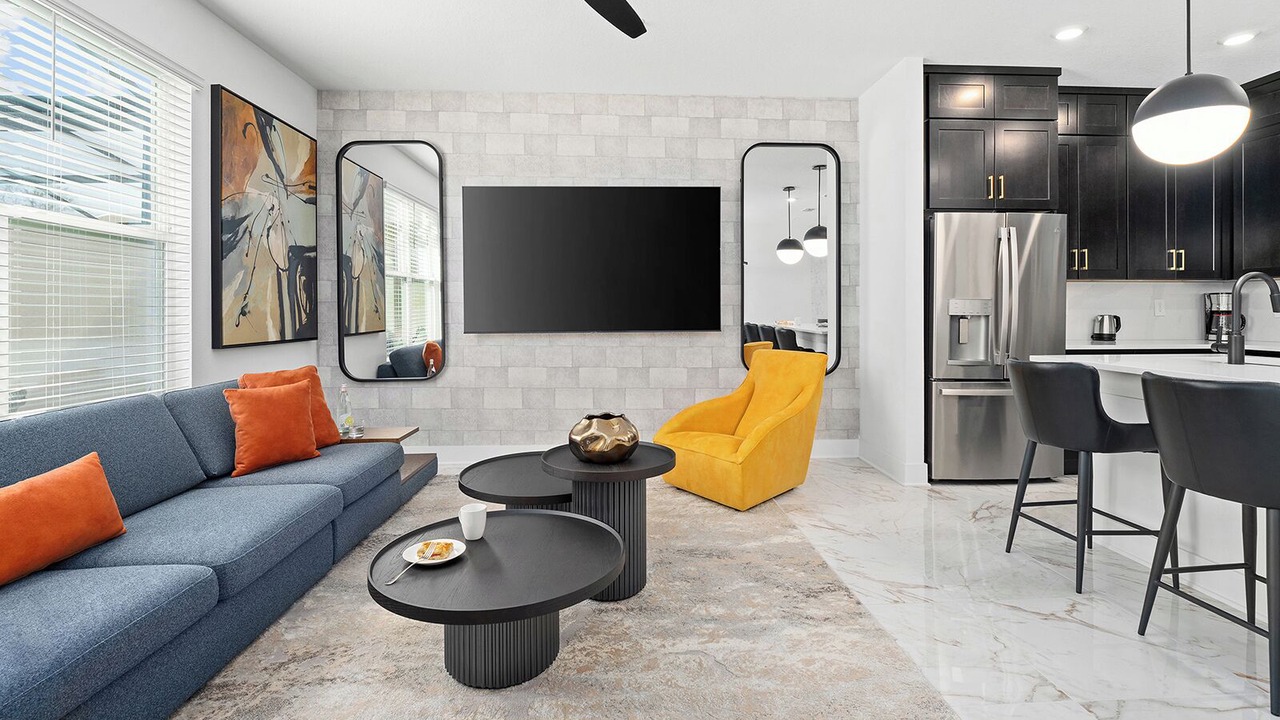 Photo of Livingroom in Florida Center