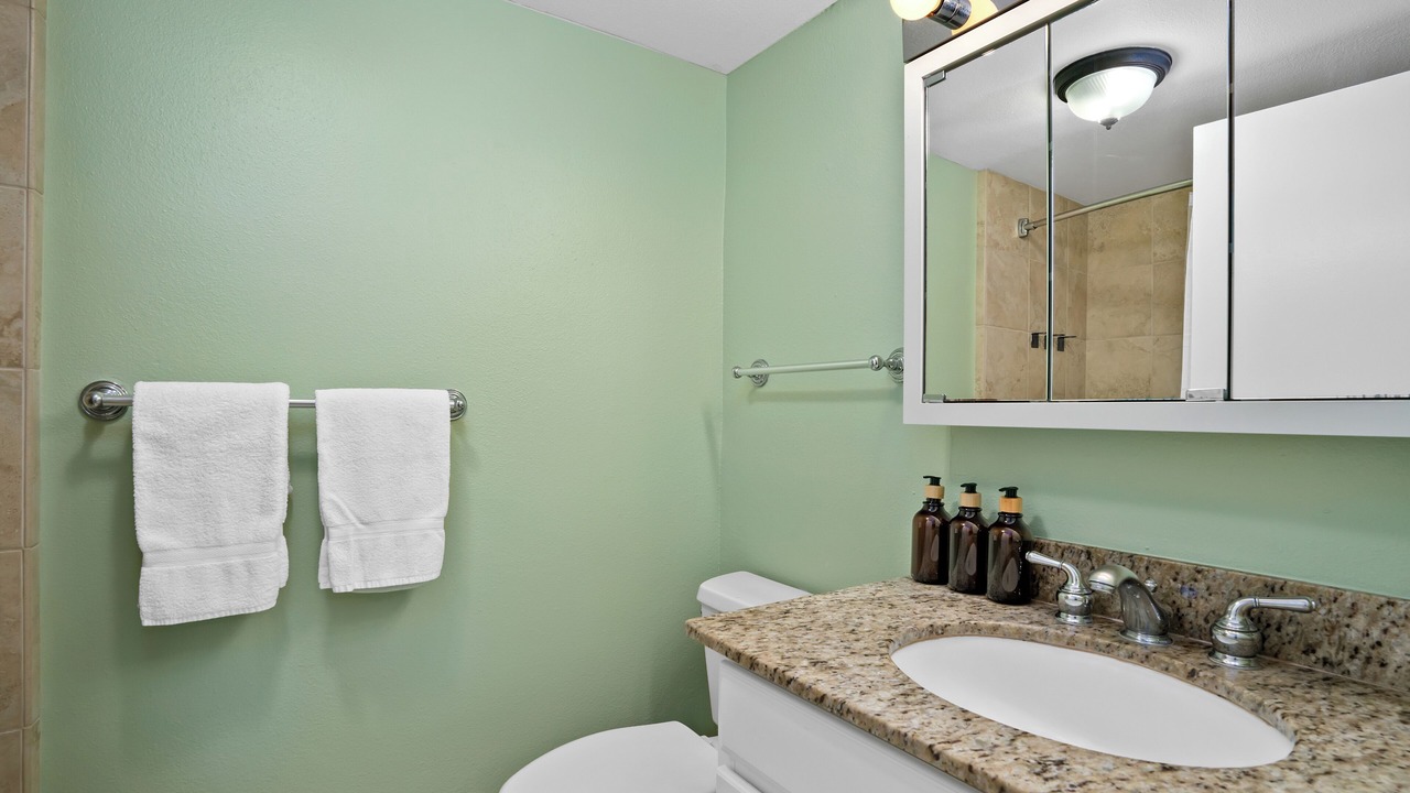 Photo of Bathroom in Poipu