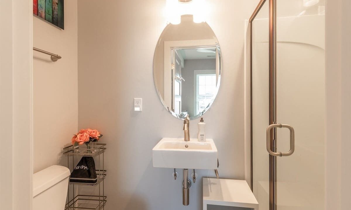 Photo of Bathroom in Caine Woods