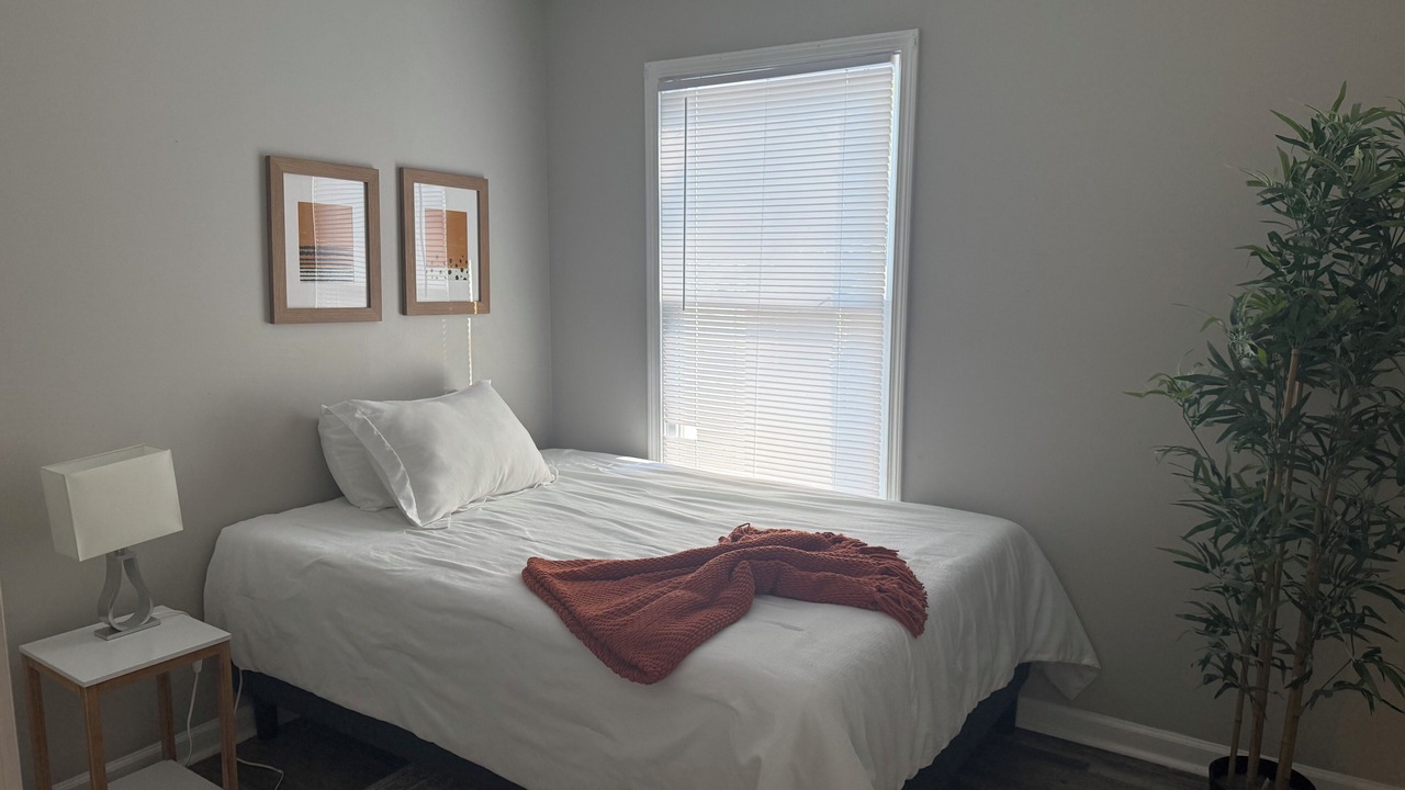 Photo of Bedroom in West End