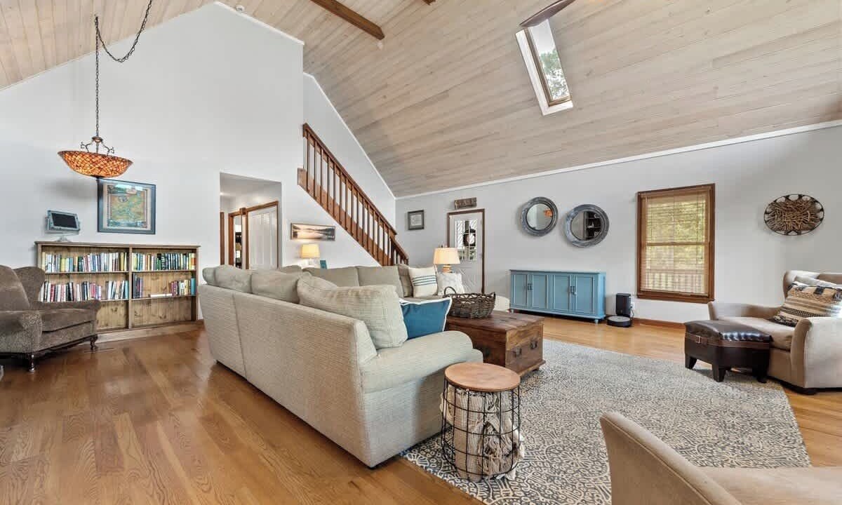 Photo of Livingroom in Milledgeville
