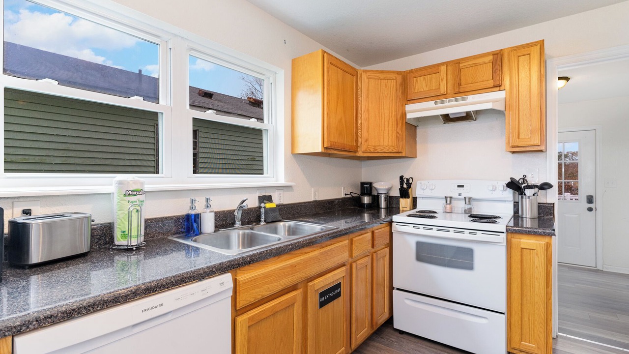 Photo of Kitchen in Buckroe Beach