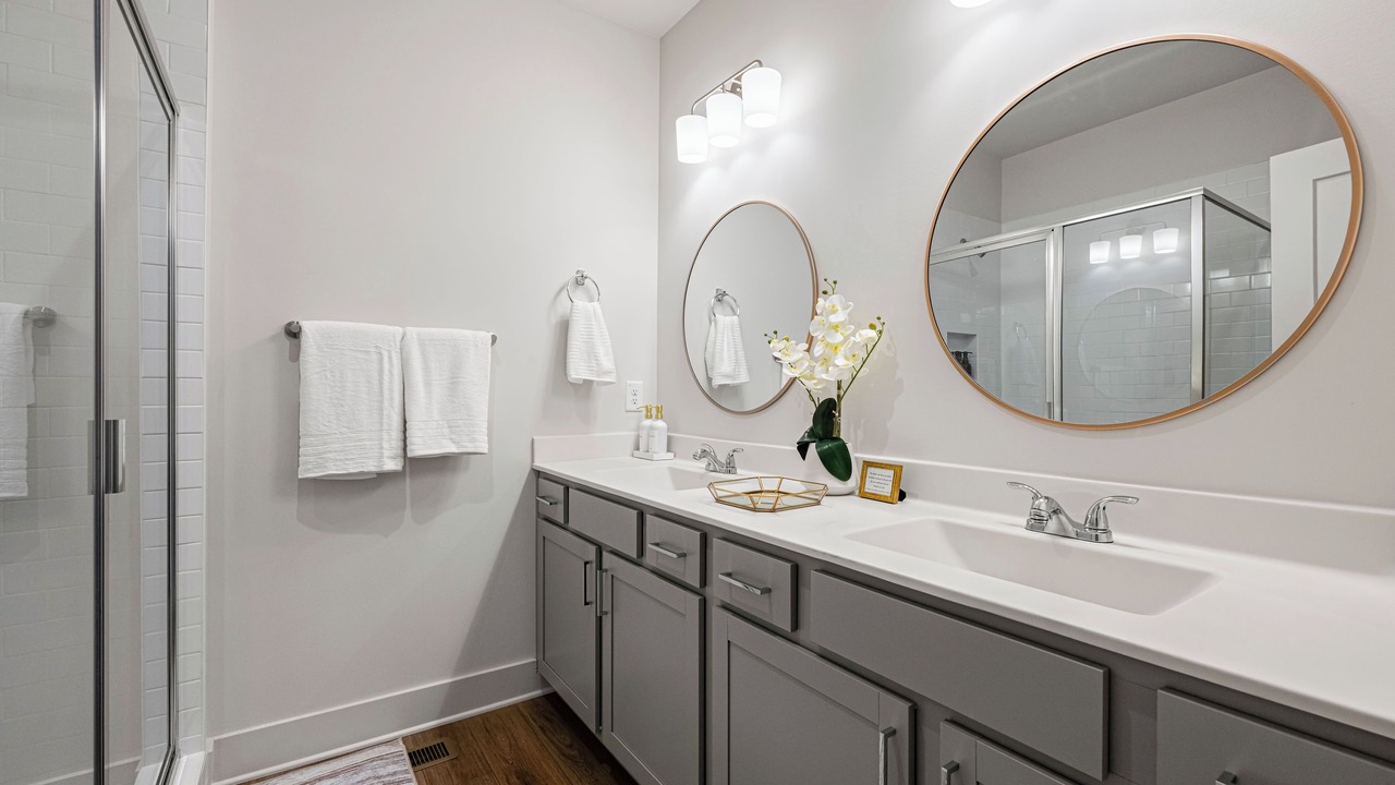 Photo of Bathroom in Chosewood Park