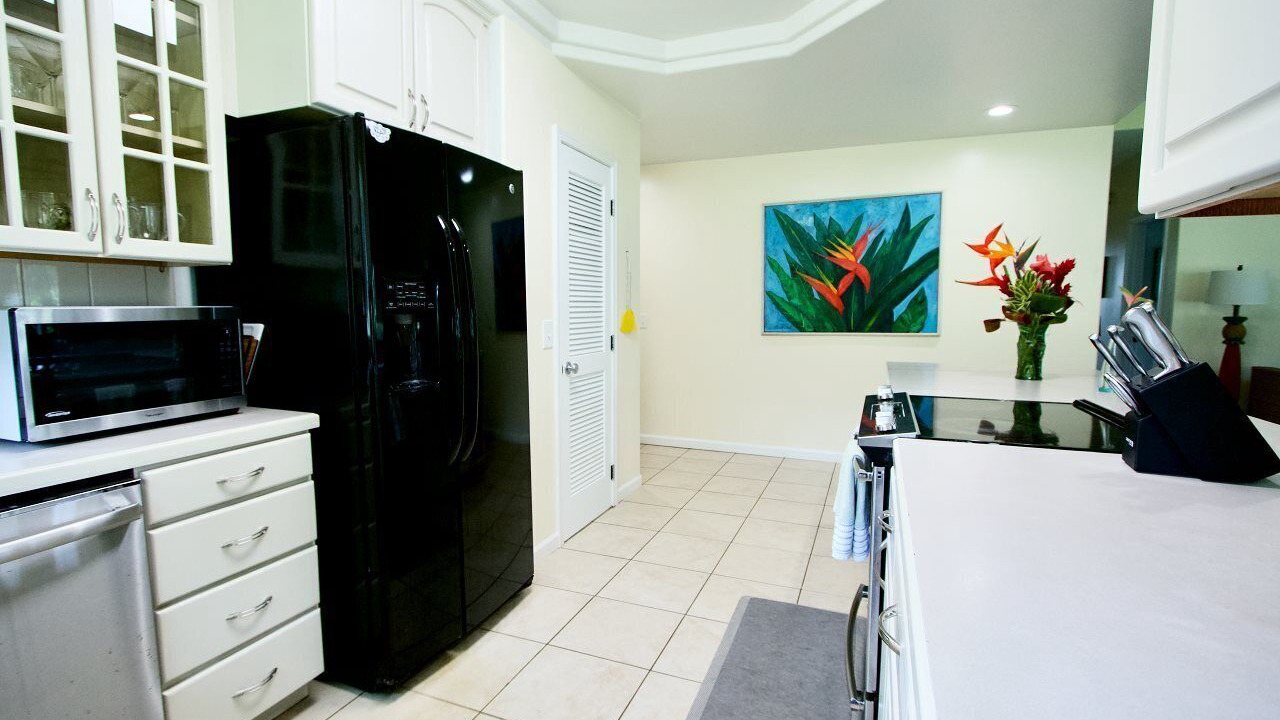 Photo of Kitchen in Princeville