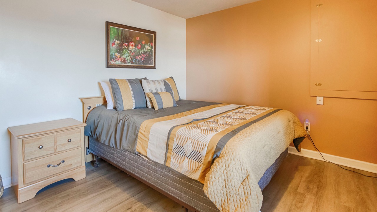 Photo of Bedroom in Town of Benton