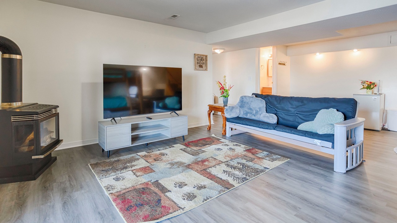 Photo of Livingroom in Town of Benton