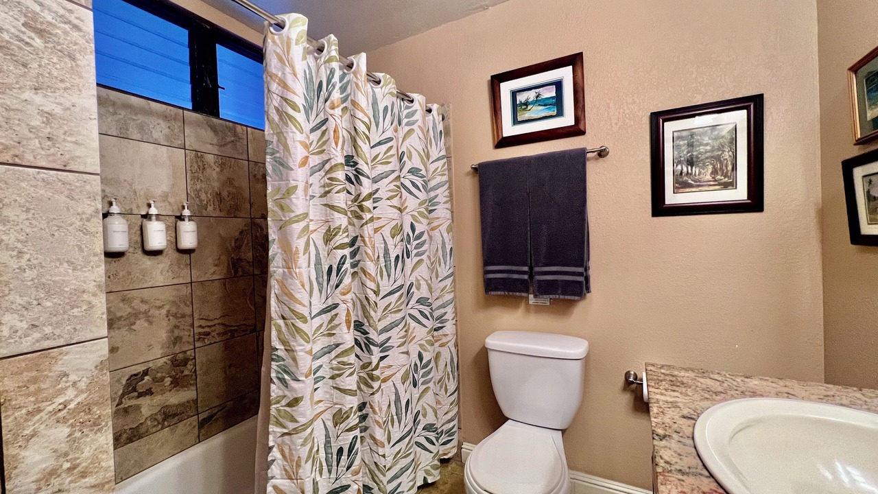 Photo of Bathroom in Nawiliwili