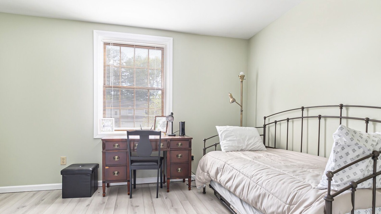 Photo of Bedroom in Ballston Spa
