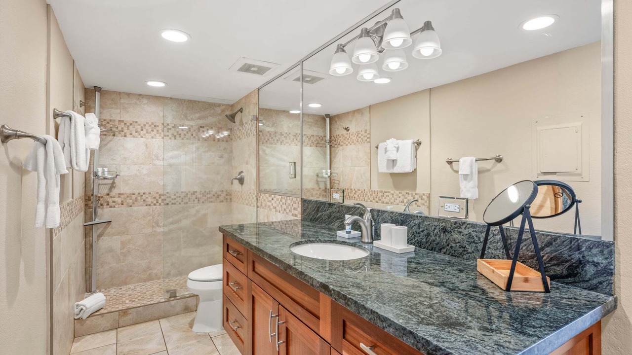 Photo of Bathroom in Napili