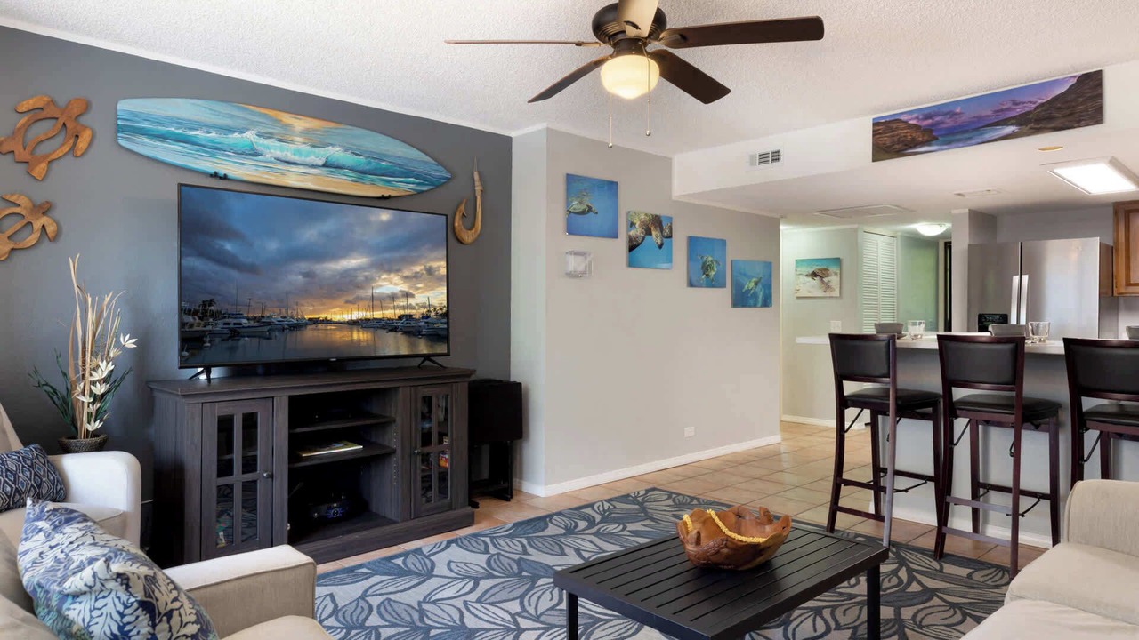 Photo of Bedroom in Kahaluu Bay