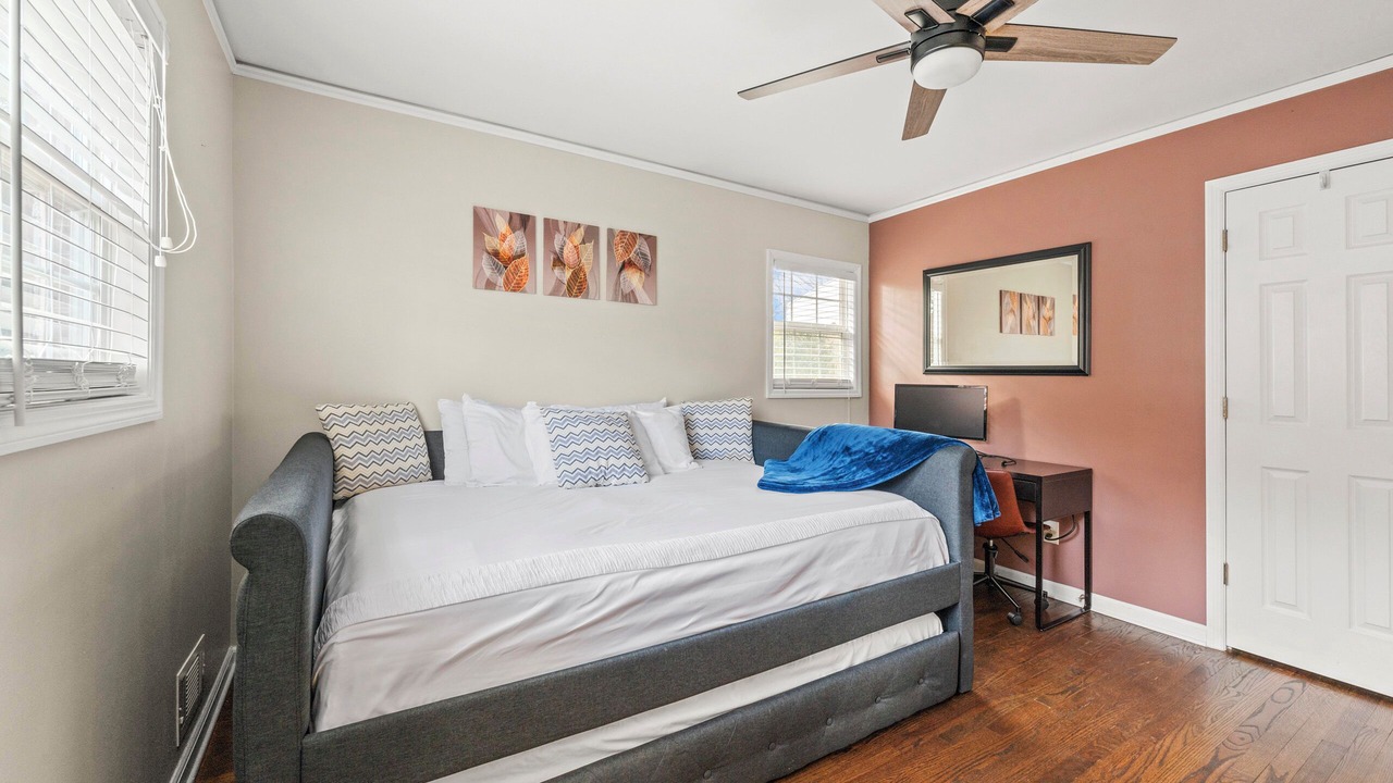 Photo of Bedroom in Sylvan Hills