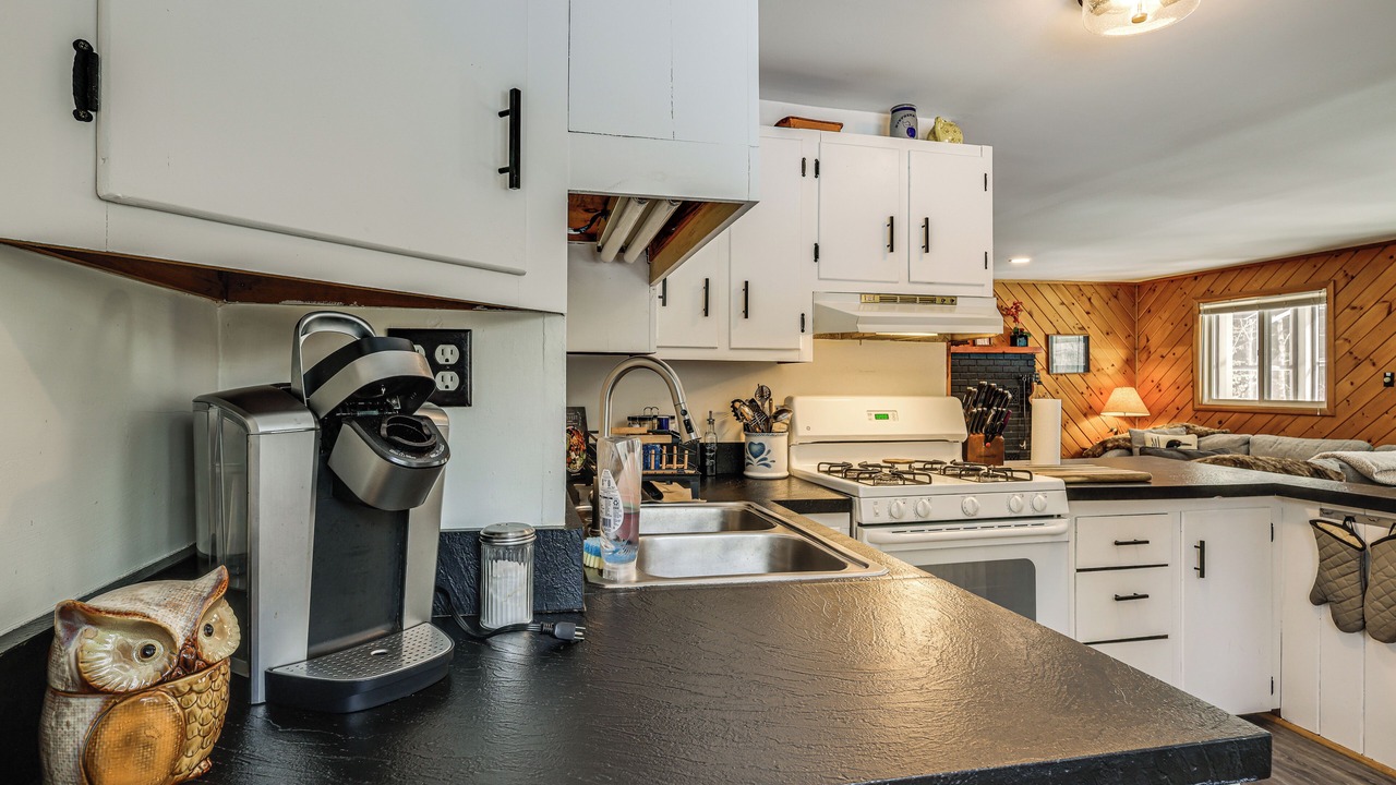 Photo of Kitchen in Schroon Lake