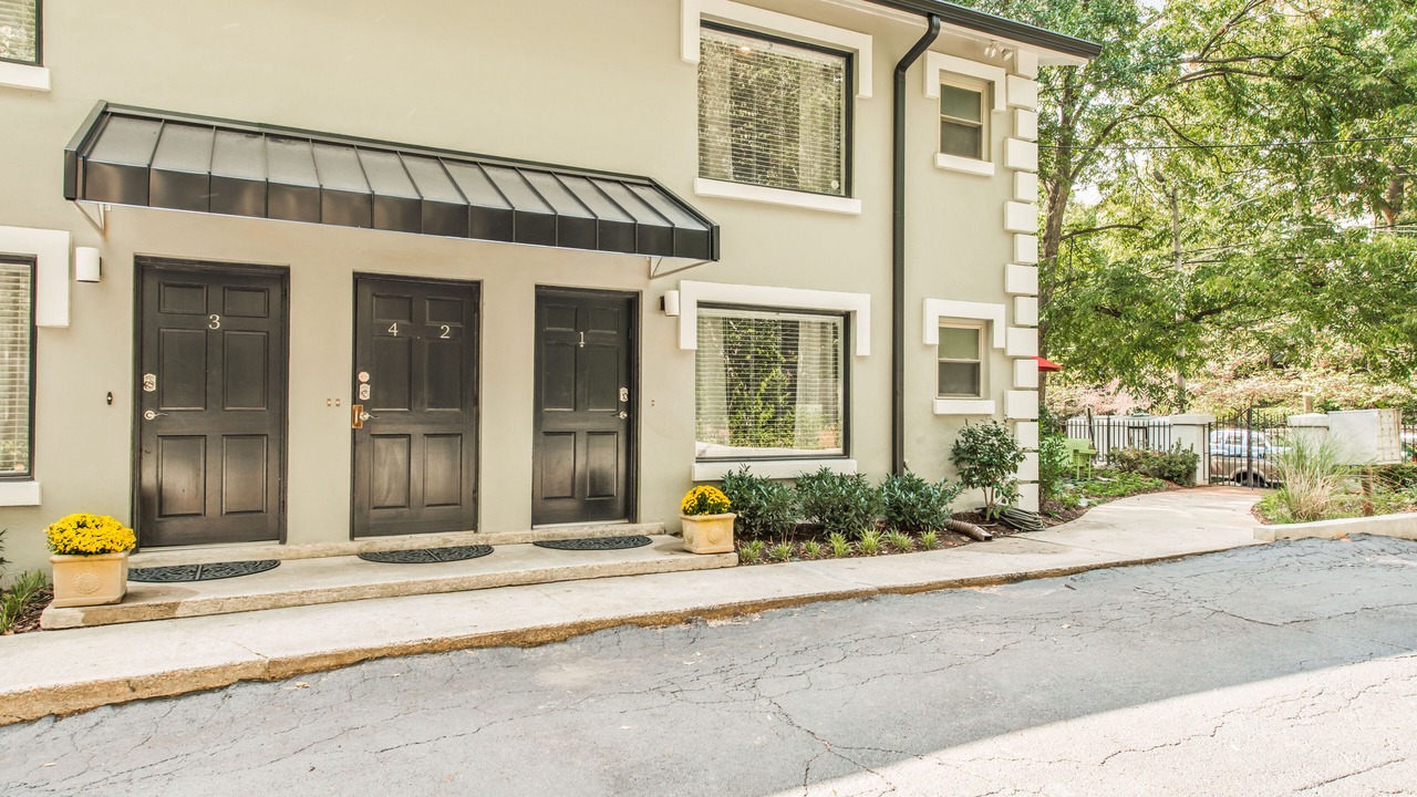 Photo of Outdoor in Midtown