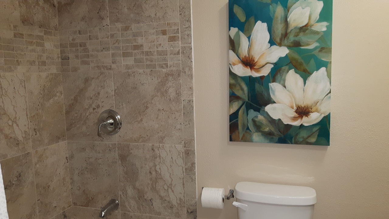 Photo of Bathroom in Nawiliwili