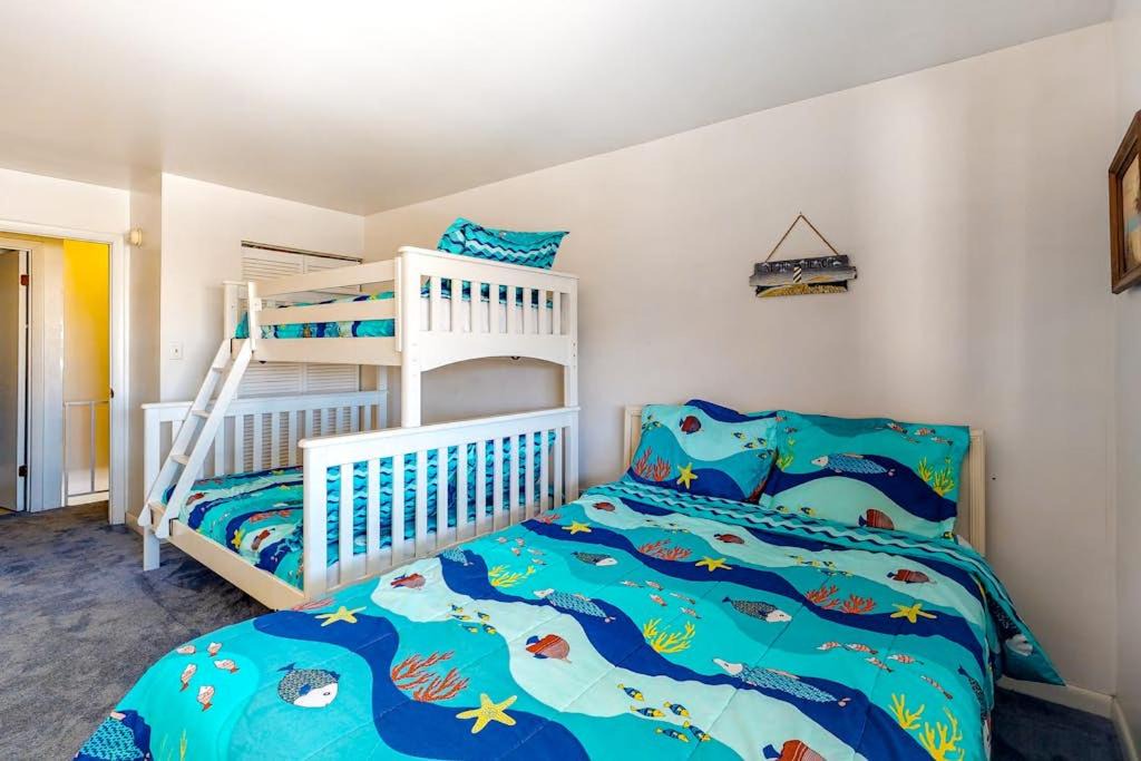 Photo of Bedroom in North Ocean City