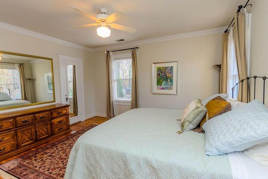 Photo of Bedroom in East Side