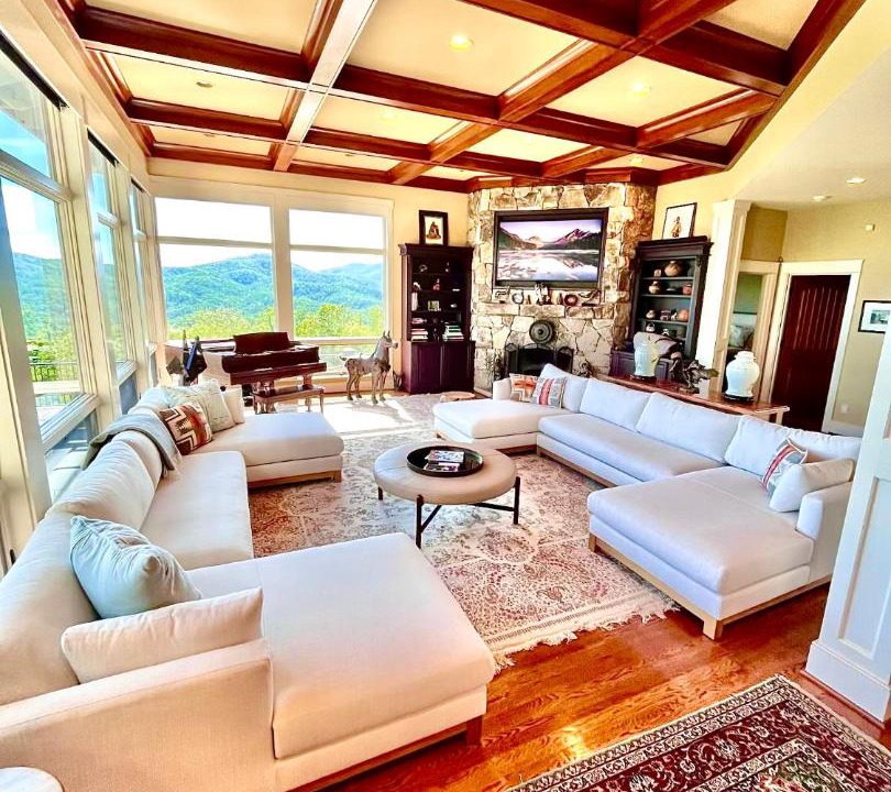 Photo of Livingroom in Black Mountain