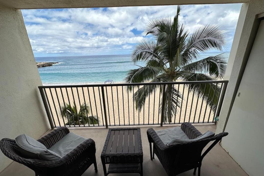 Photo of Others in Makaha