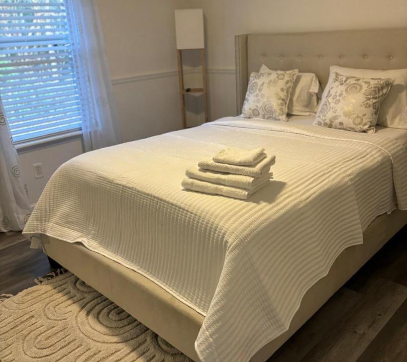 Photo of Bedroom in Northside