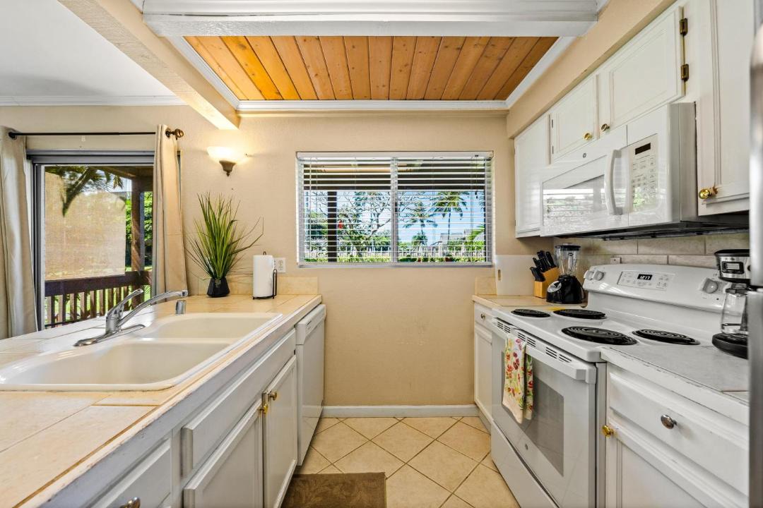 Photo of Kitchen in Princeville
