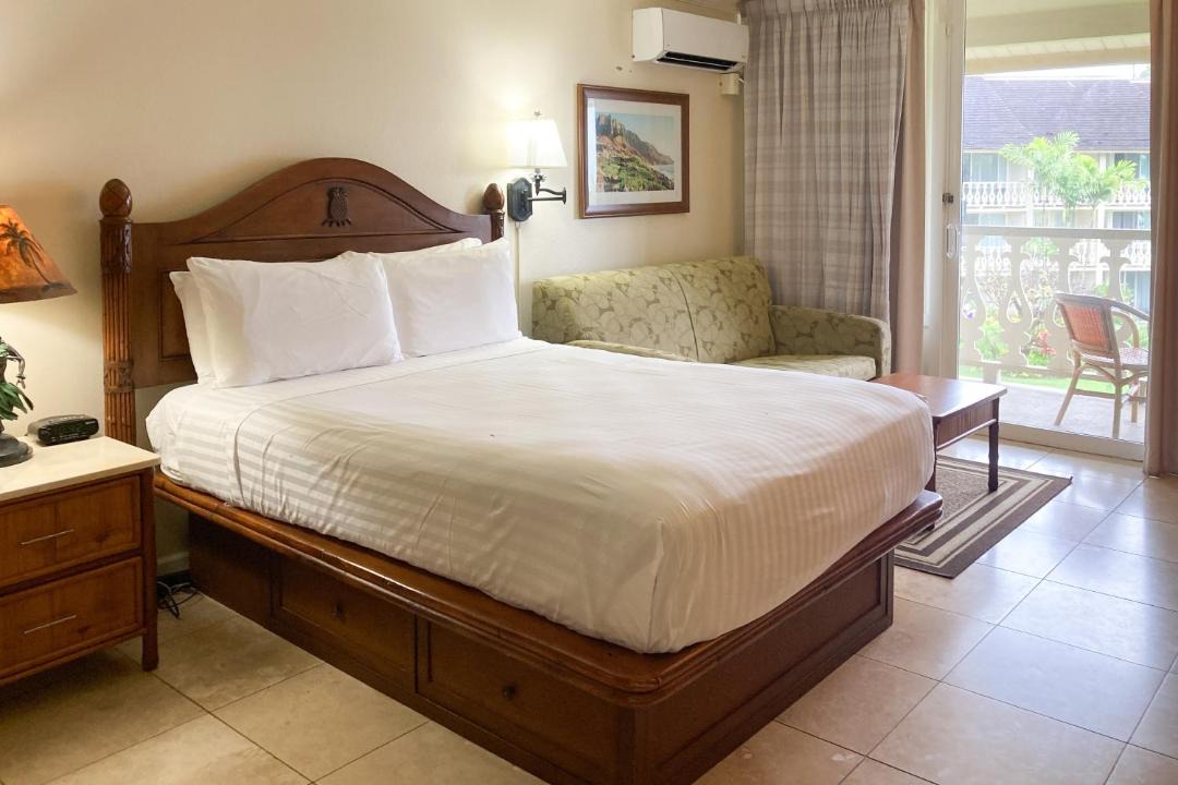 Photo of Bedroom in Wailua