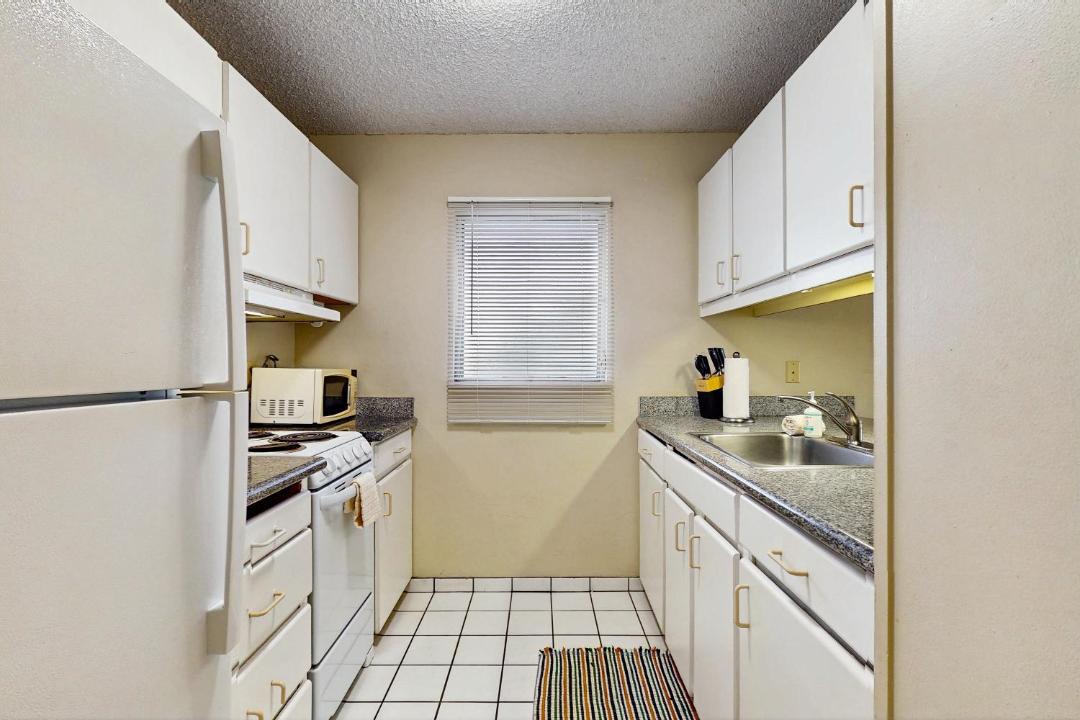 Photo of Kitchen in Wailua