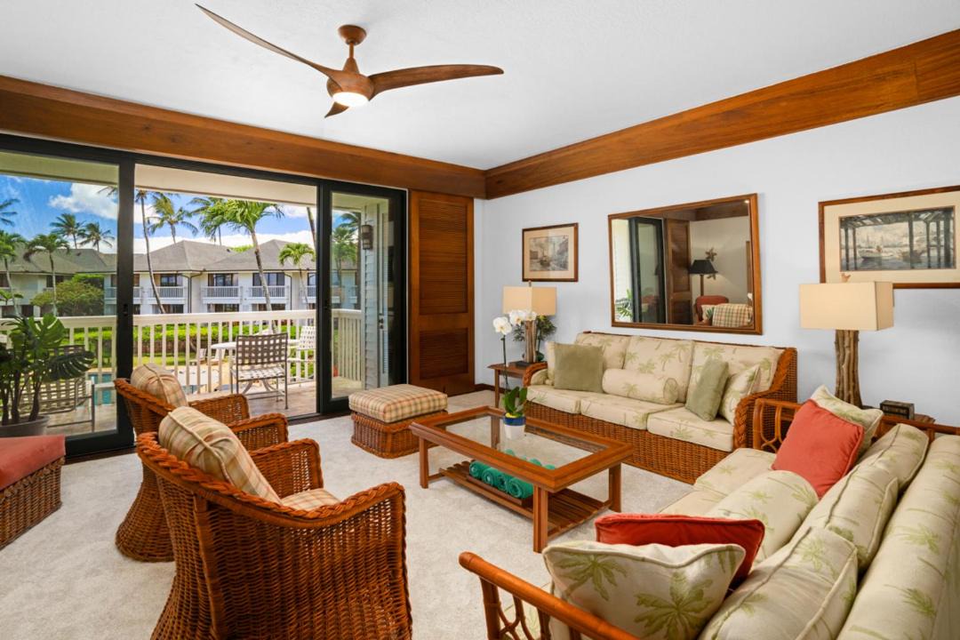 Photo of Livingroom in Poipu