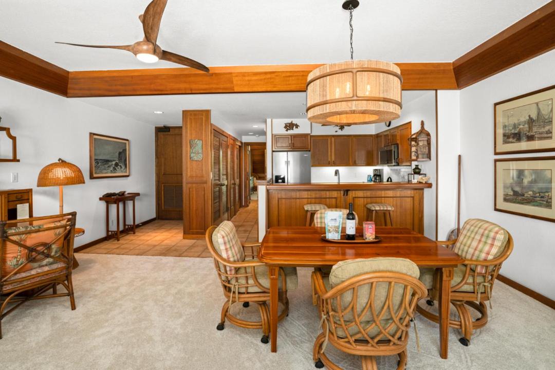 Photo of Livingroom in Poipu