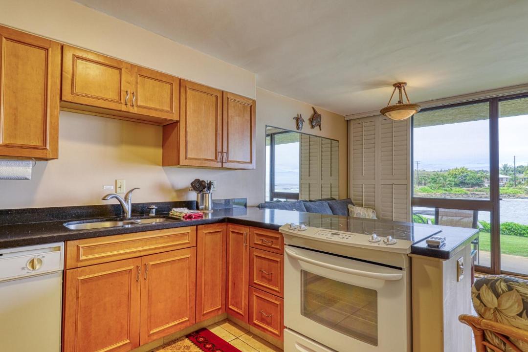 Photo of Kitchen in Poipu