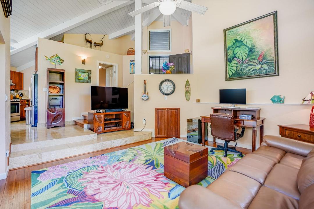 Photo of Livingroom in Princeville