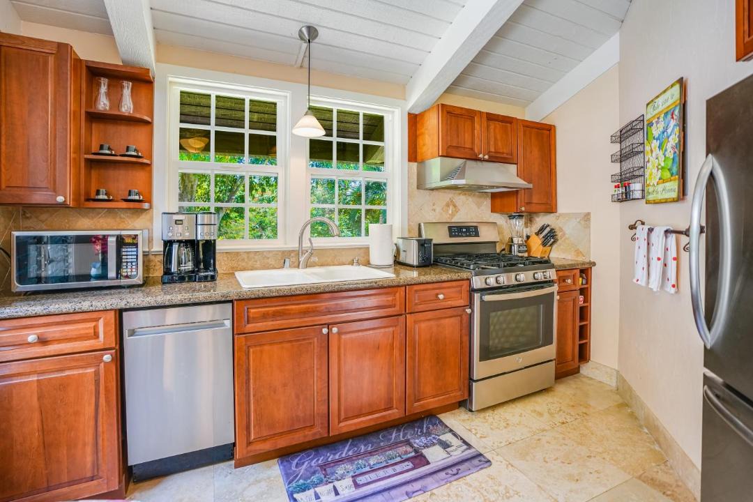 Photo of Kitchen in Princeville