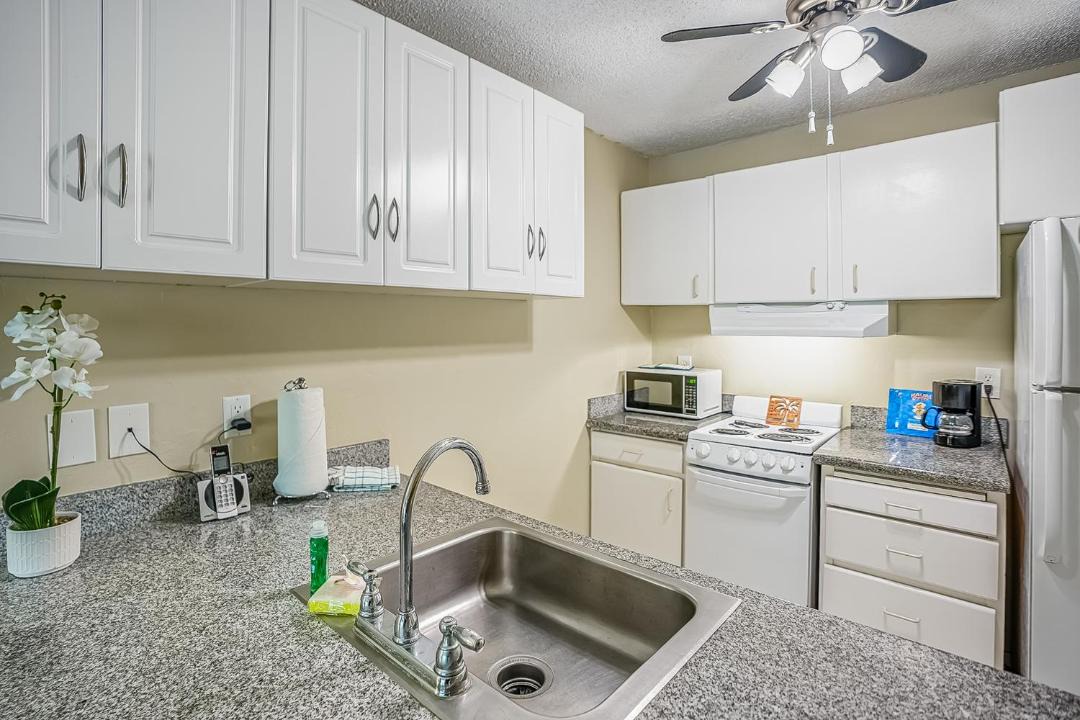 Photo of Kitchen in Wailua