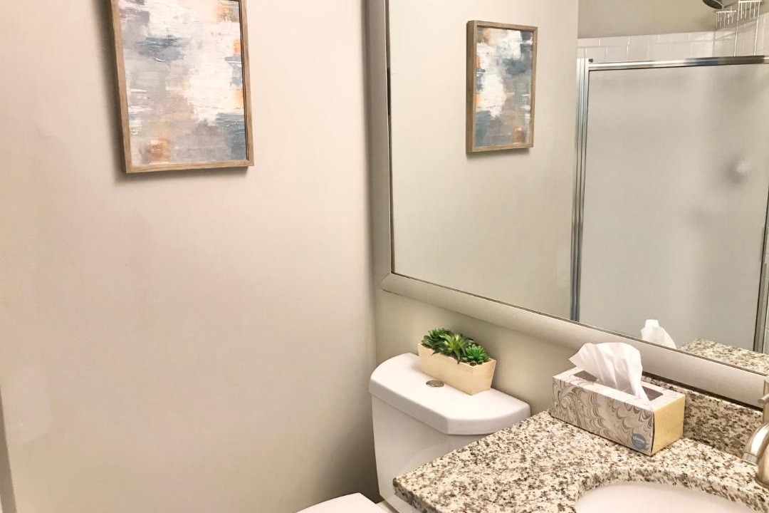 Photo of Bathroom in Lindbergh