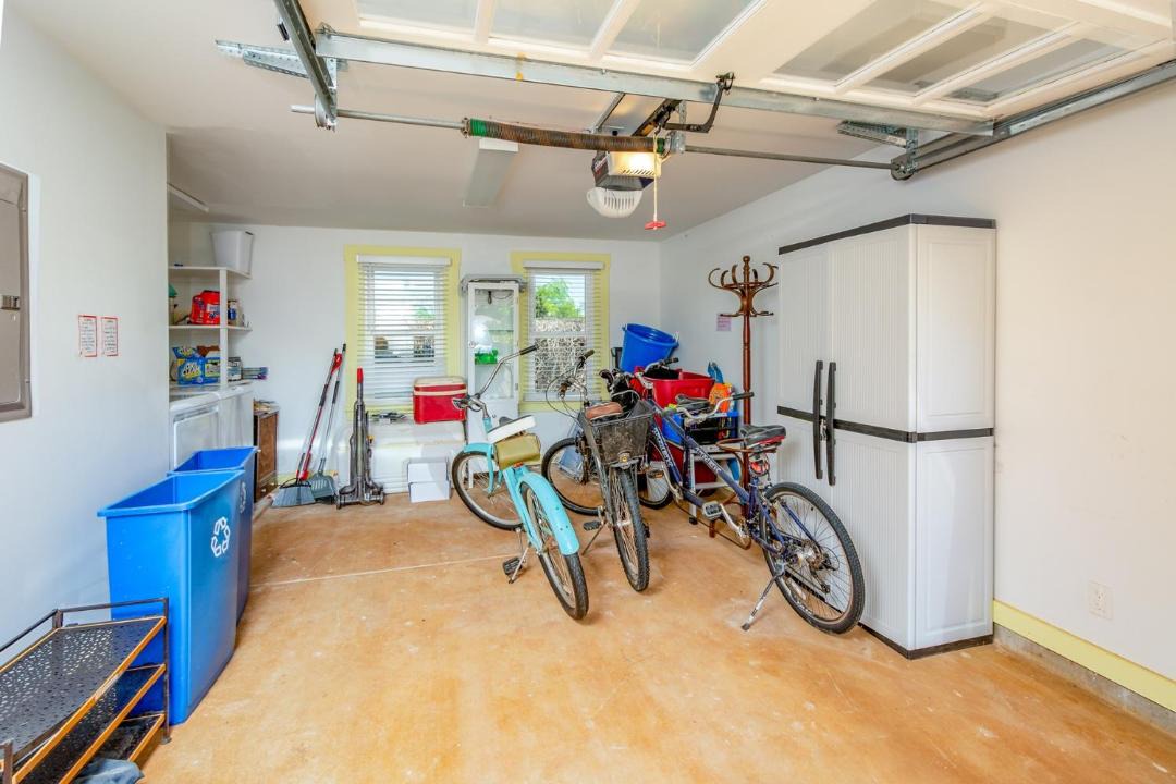 Photo of Livingroom in Poipu