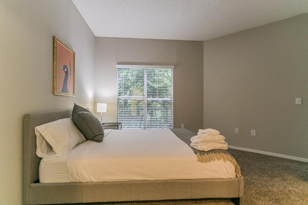 Photo of Bedroom in Dunwoody