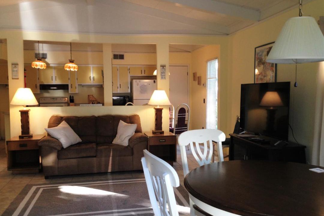Photo of Livingroom in Jekyll Island