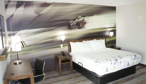 Room, 1 King Bed, Non Smoking (Mobility)