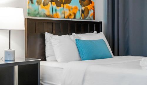 'Chic Premium' Studio Apartment, 47 25th St, 30309