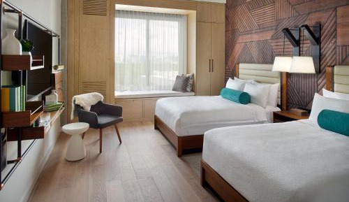 Deluxe Queen Guest Room with 2 Queen Beds