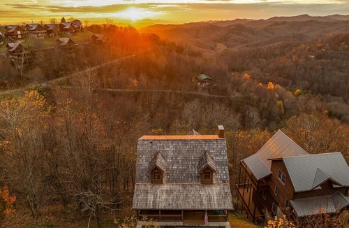 Wolf Laurel Apartment | Blue Ridge Mountain Cabin With Stunning Views